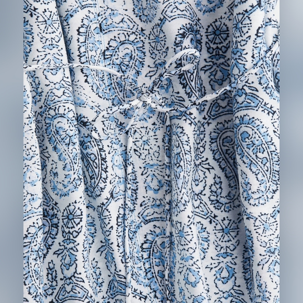 Dress - Picture 4 of 8
